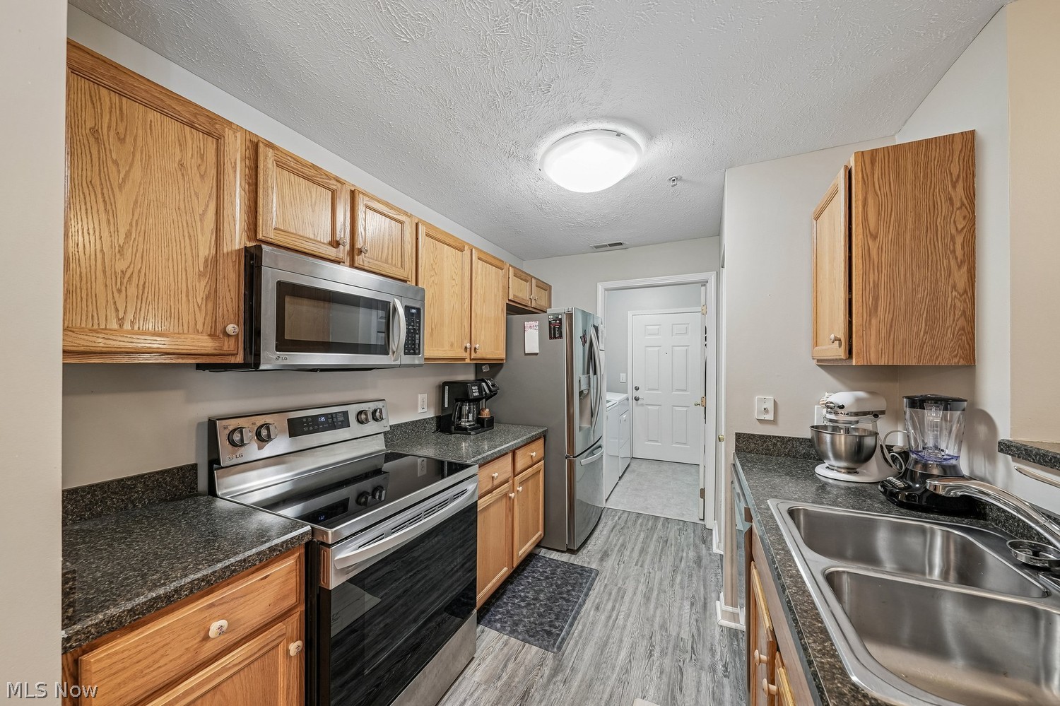 14924 Lenox Drive Strongsville OH 44136