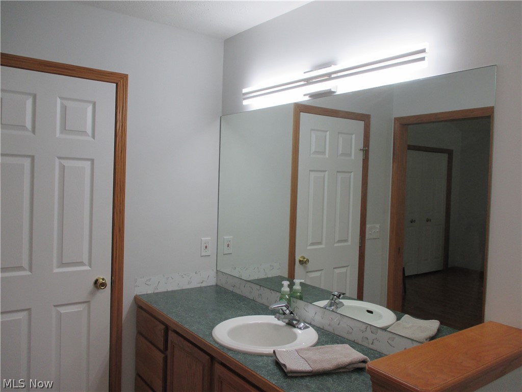 2399 Marlborough Drive Uniontown OH 44685