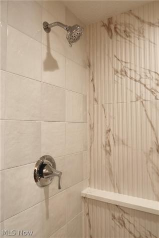 452 Bordeaux Boulevard Broadview Heights OH 44147