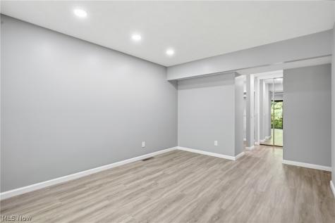 17933 Cliffside Drive Strongsville OH 44136