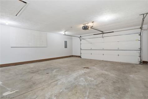 17933 Cliffside Drive Strongsville OH 44136