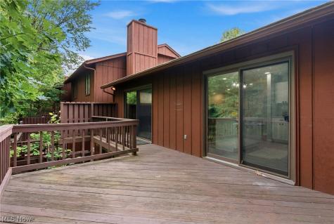 17933 Cliffside Drive Strongsville OH 44136