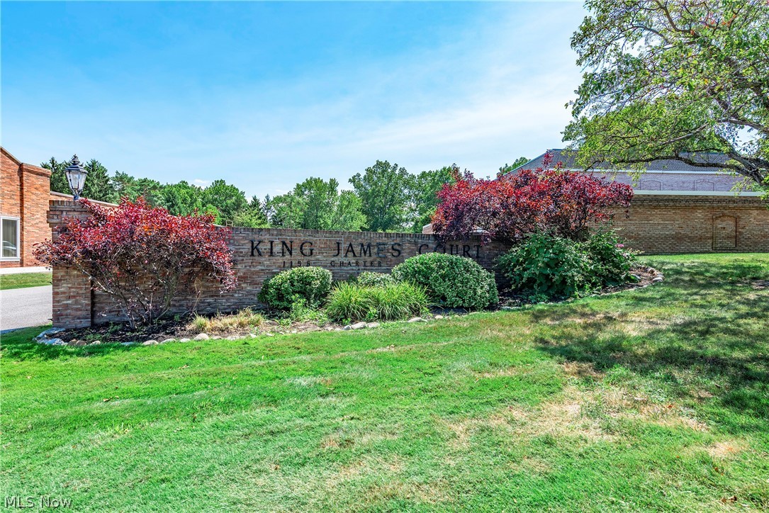 1155 Charter Oak Lane Westlake OH 44145
