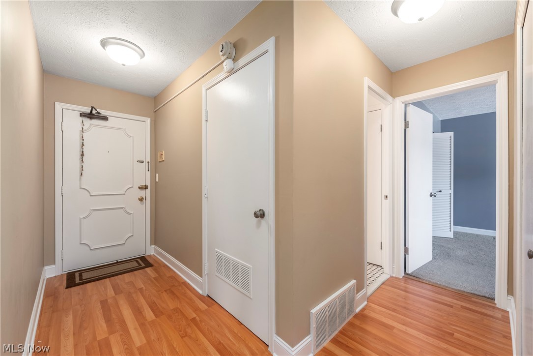 1155 Charter Oak Lane Westlake OH 44145