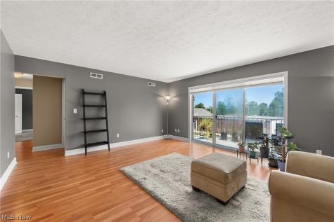 1155 Charter Oak Lane Westlake OH 44145