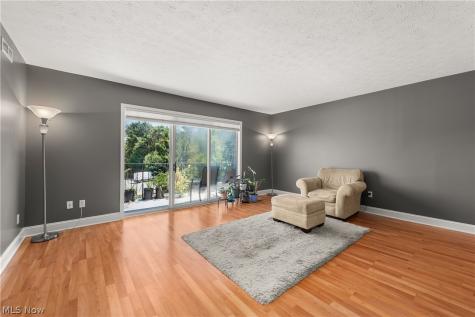 1155 Charter Oak Lane Westlake OH 44145