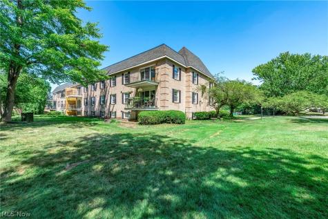 1155 Charter Oak Lane Westlake OH 44145