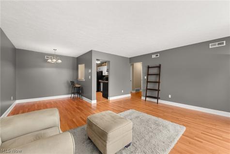 1155 Charter Oak Lane Westlake OH 44145