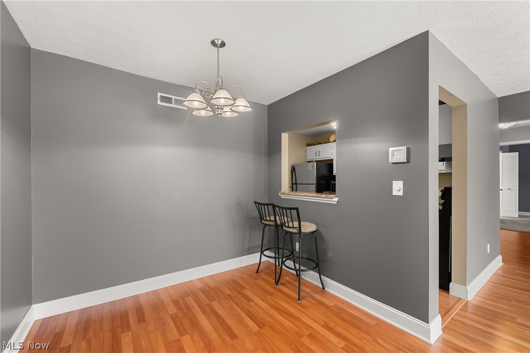 1155 Charter Oak Lane Westlake OH 44145