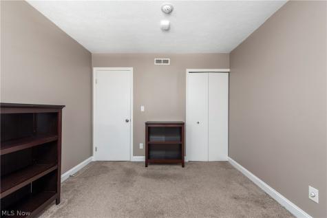 1155 Charter Oak Lane Westlake OH 44145