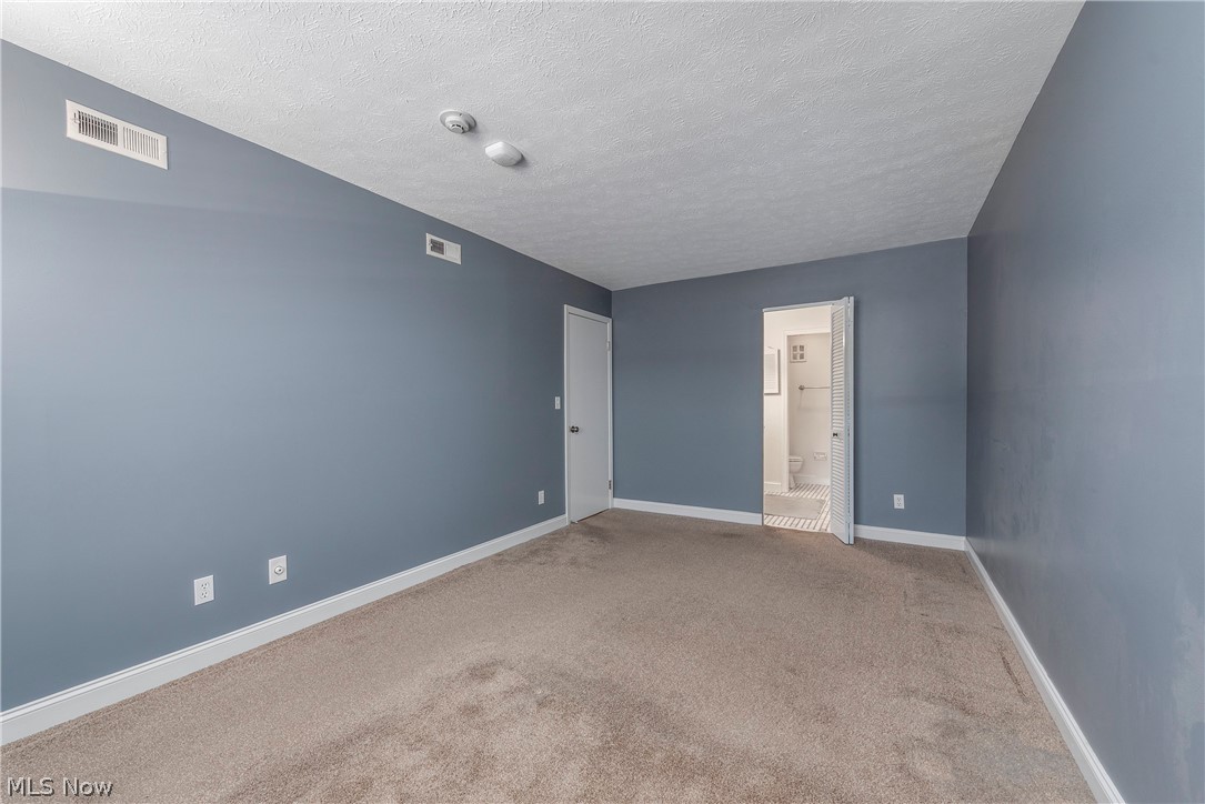 1155 Charter Oak Lane Westlake OH 44145