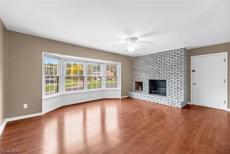 6910 Carriage Hill Drive Brecksville OH 44141