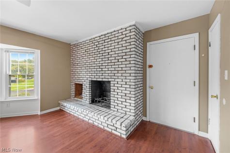 6910 Carriage Hill Drive Brecksville OH 44141