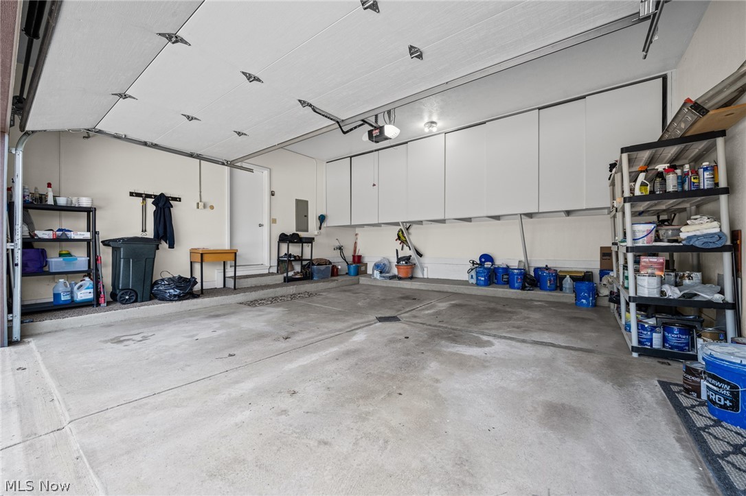 6972 Windward Hills Drive Brecksville OH 44141