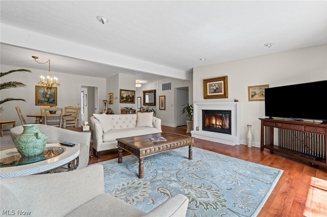 6972 Windward Hills Drive Brecksville OH 44141