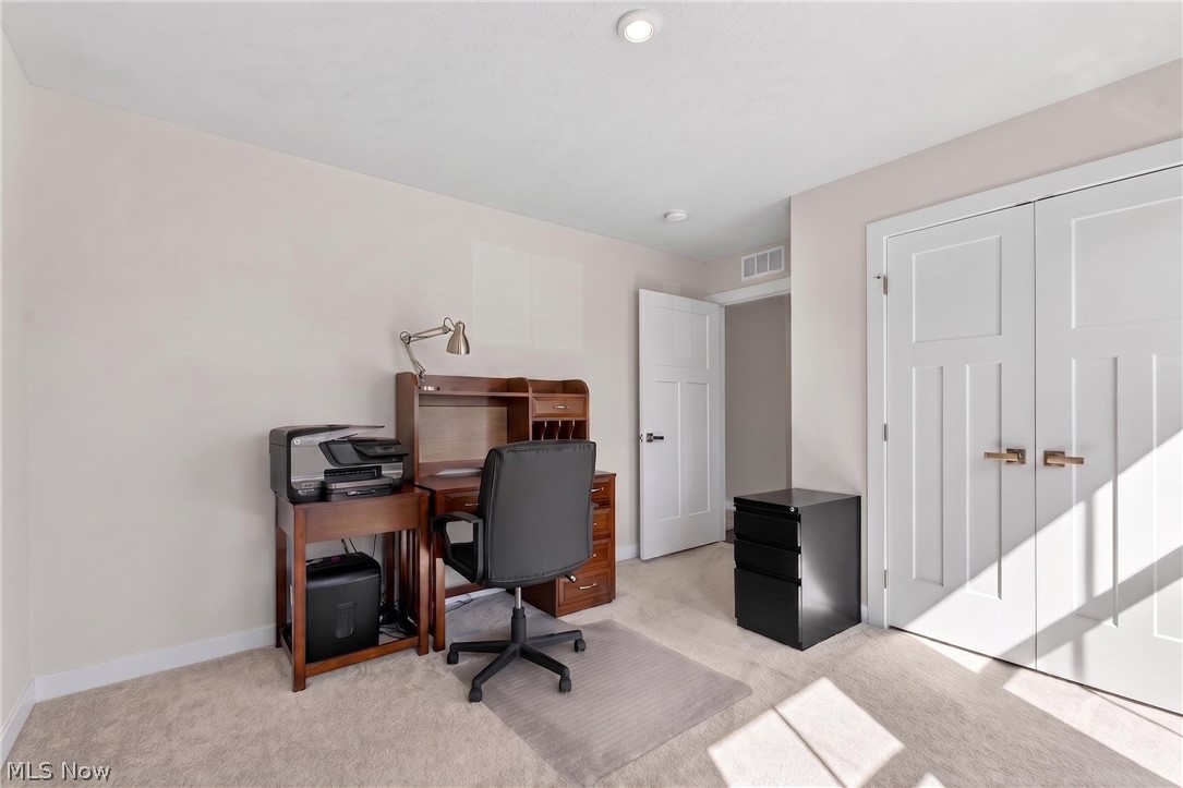994 Sunrise Way Akron OH 44312
