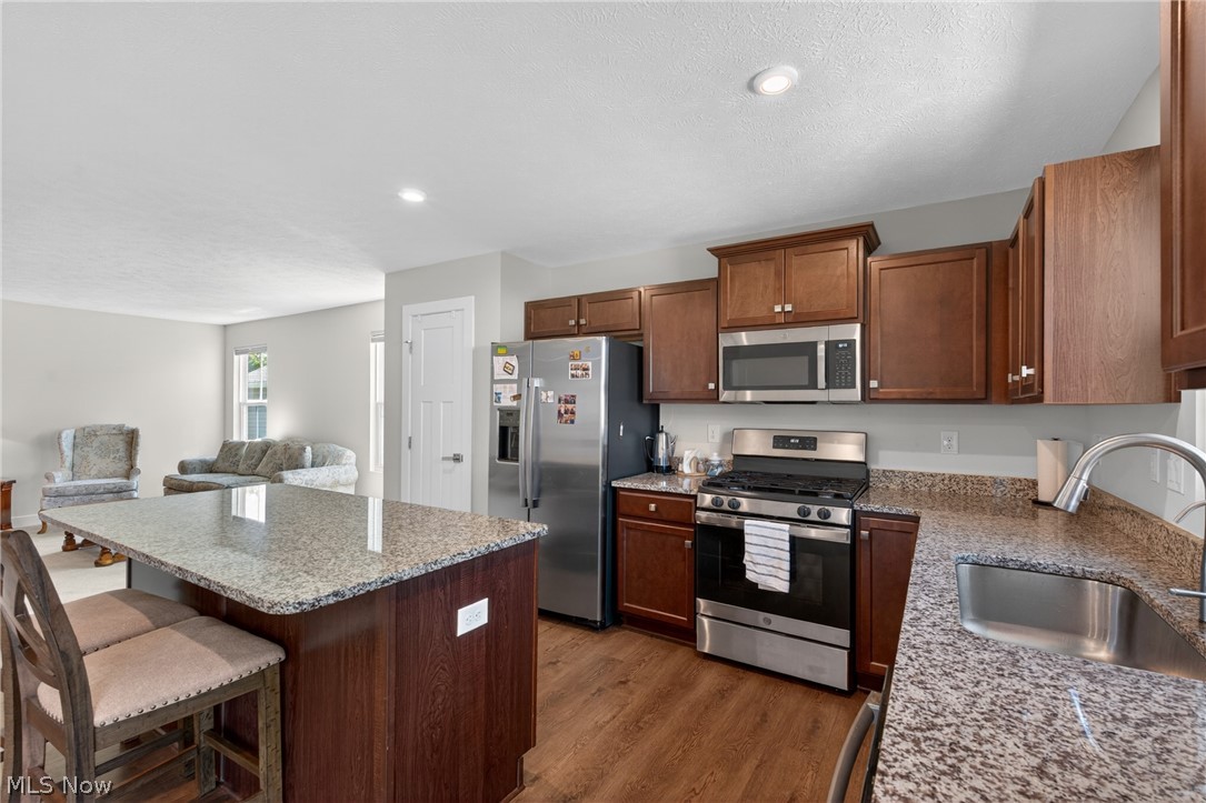 994 Sunrise Way Akron OH 44312