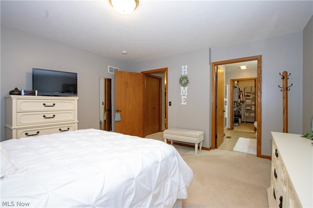 344 Woodbury Circle Dalton OH 44618