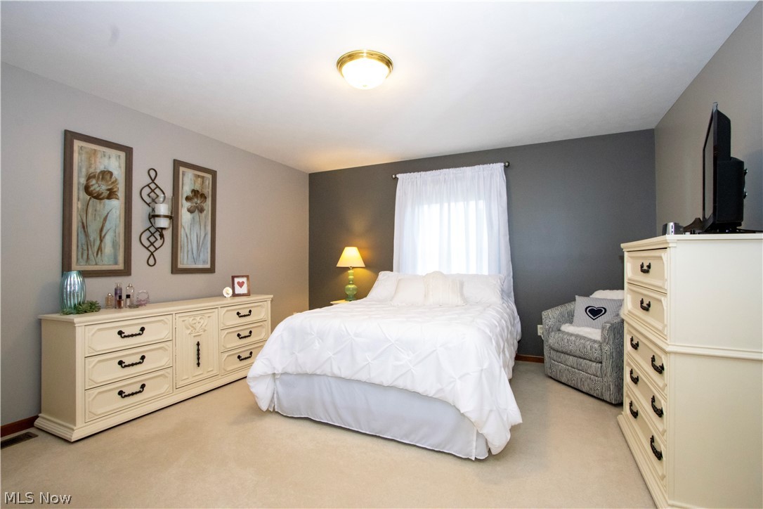 344 Woodbury Circle Dalton OH 44618