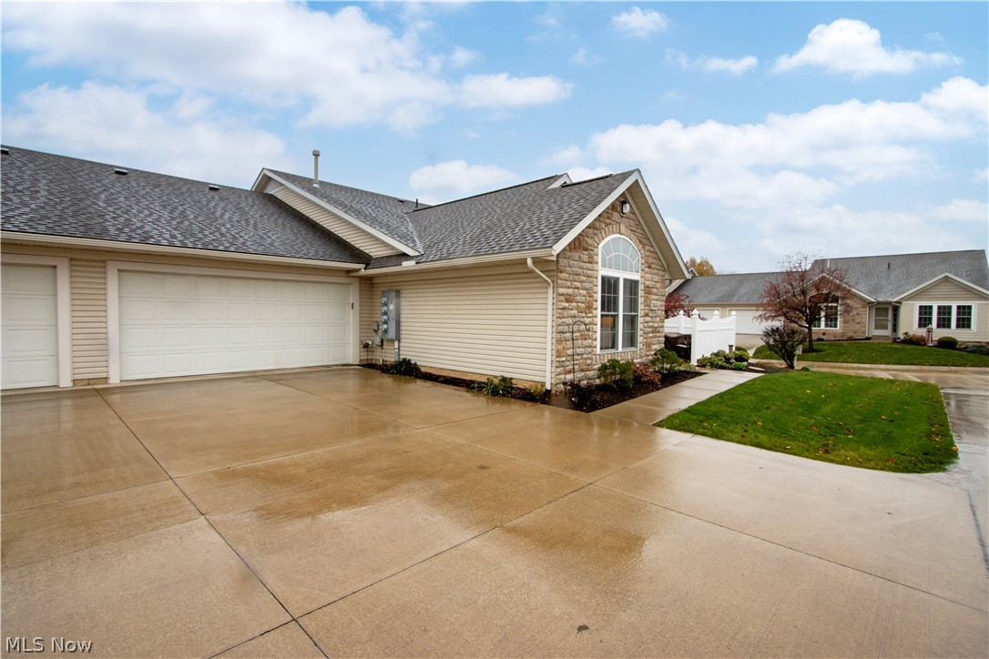 344 Woodbury Circle Dalton OH 44618