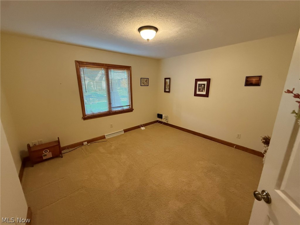 1152 Pine Bluff Drive NE New Philadelphia OH 44663