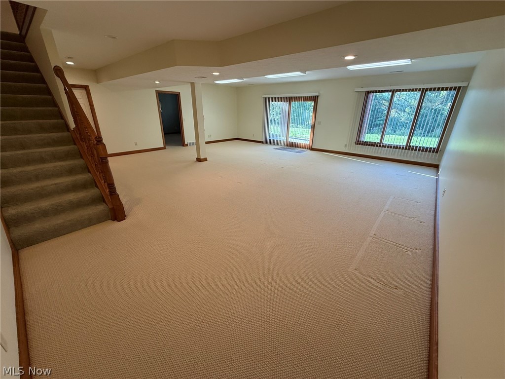 1152 Pine Bluff Drive NE New Philadelphia OH 44663