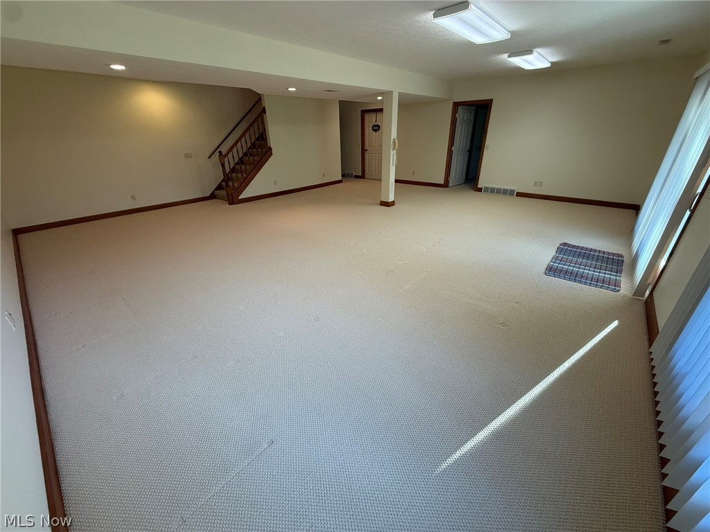 1152 Pine Bluff Drive NE New Philadelphia OH 44663