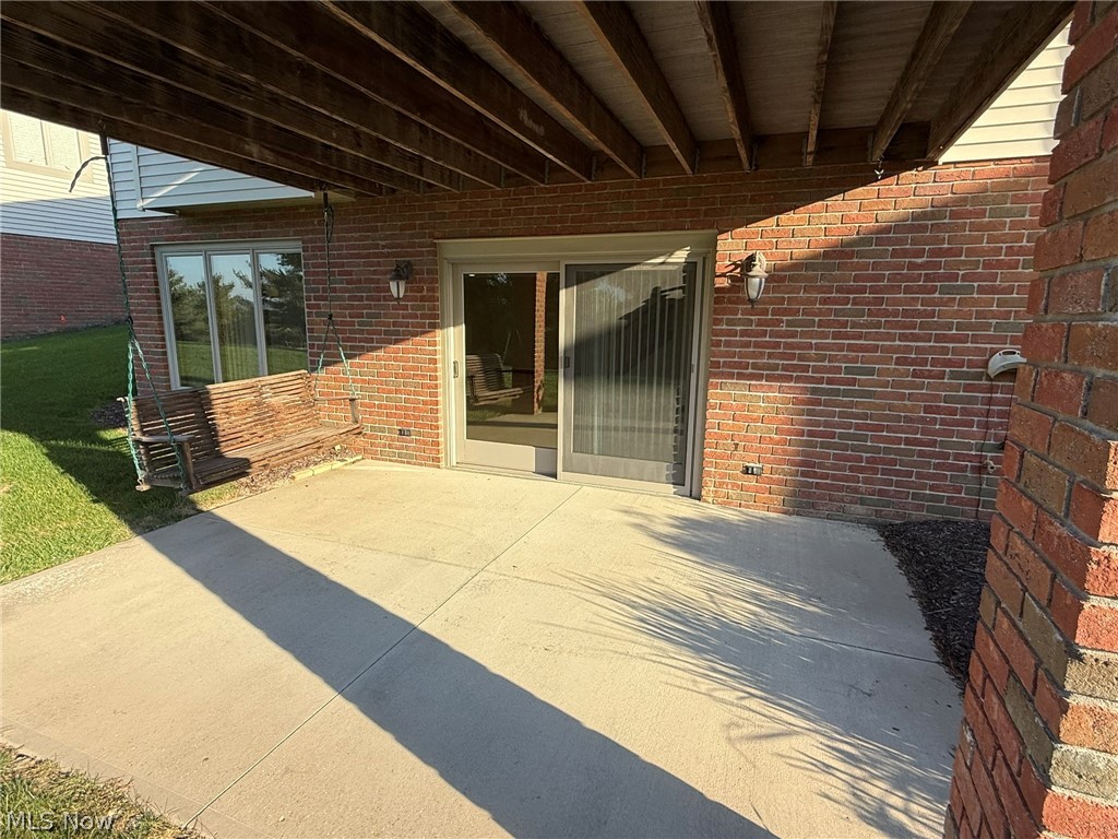 1152 Pine Bluff Drive NE New Philadelphia OH 44663