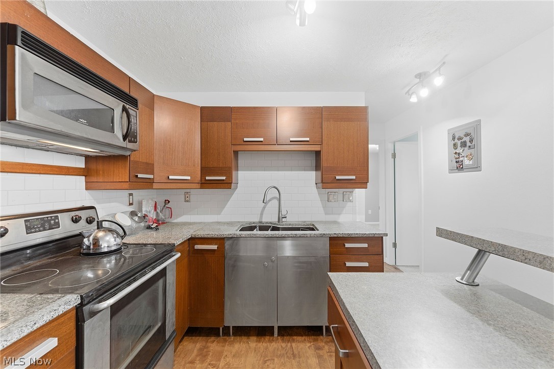 23885 David Drive North Olmsted OH 44070
