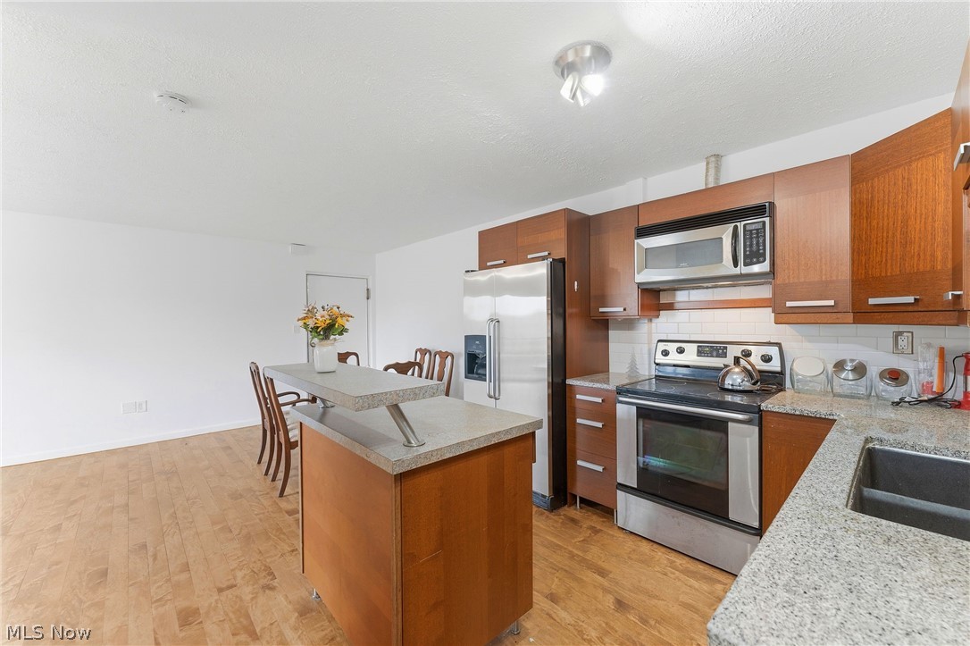 23885 David Drive North Olmsted OH 44070