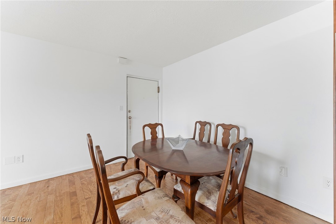 23885 David Drive North Olmsted OH 44070