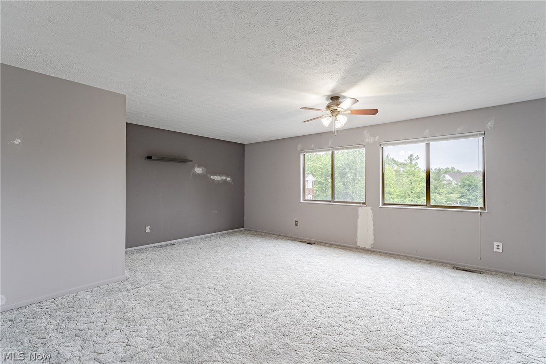 1440 Cedarwood Drive Westlake OH 44115