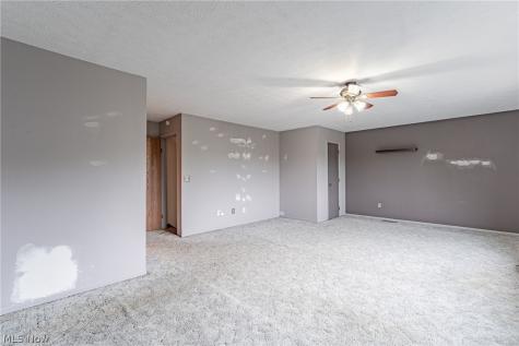 1440 Cedarwood Drive Westlake OH 44115