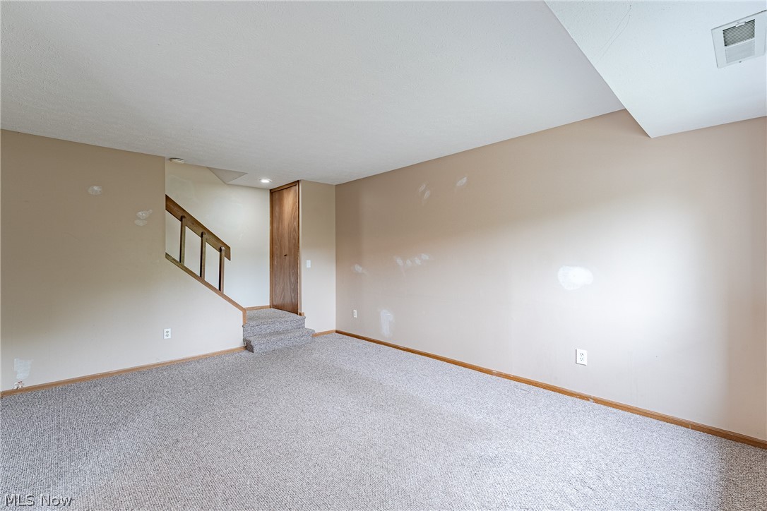 1440 Cedarwood Drive Westlake OH 44115