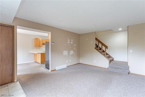 1440 Cedarwood Drive Westlake OH 44115