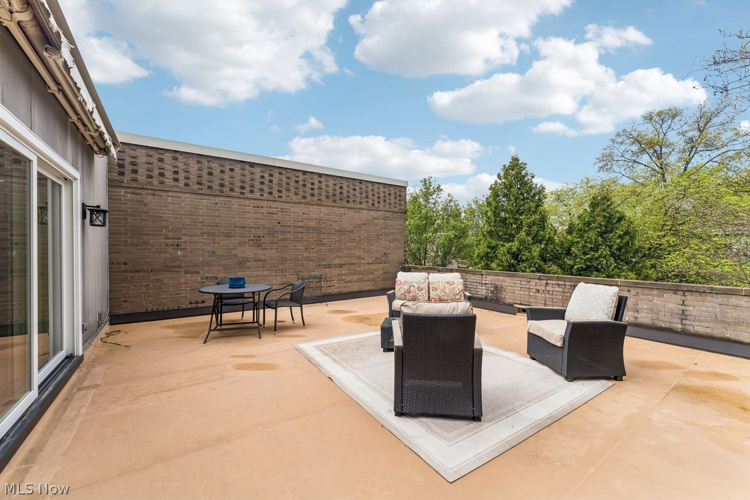 3701 Mayfield Road Cleveland Heights OH 44121