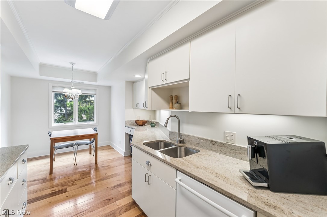 3701 Mayfield Road Cleveland Heights OH 44121