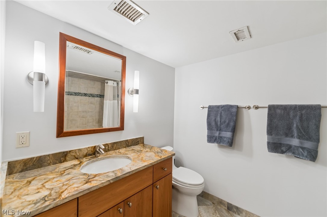3701 Mayfield Road Cleveland Heights OH 44121