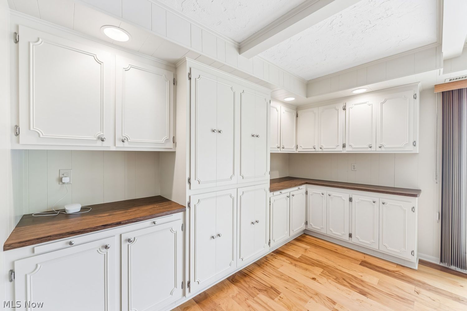3701 Mayfield Road Cleveland Heights OH 44121