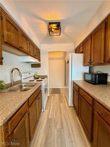 31622 N Marginal Drive Willowick OH 44095