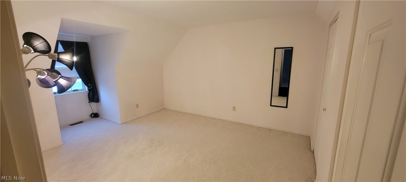 115 Bayberry Lane Bedford OH 44146