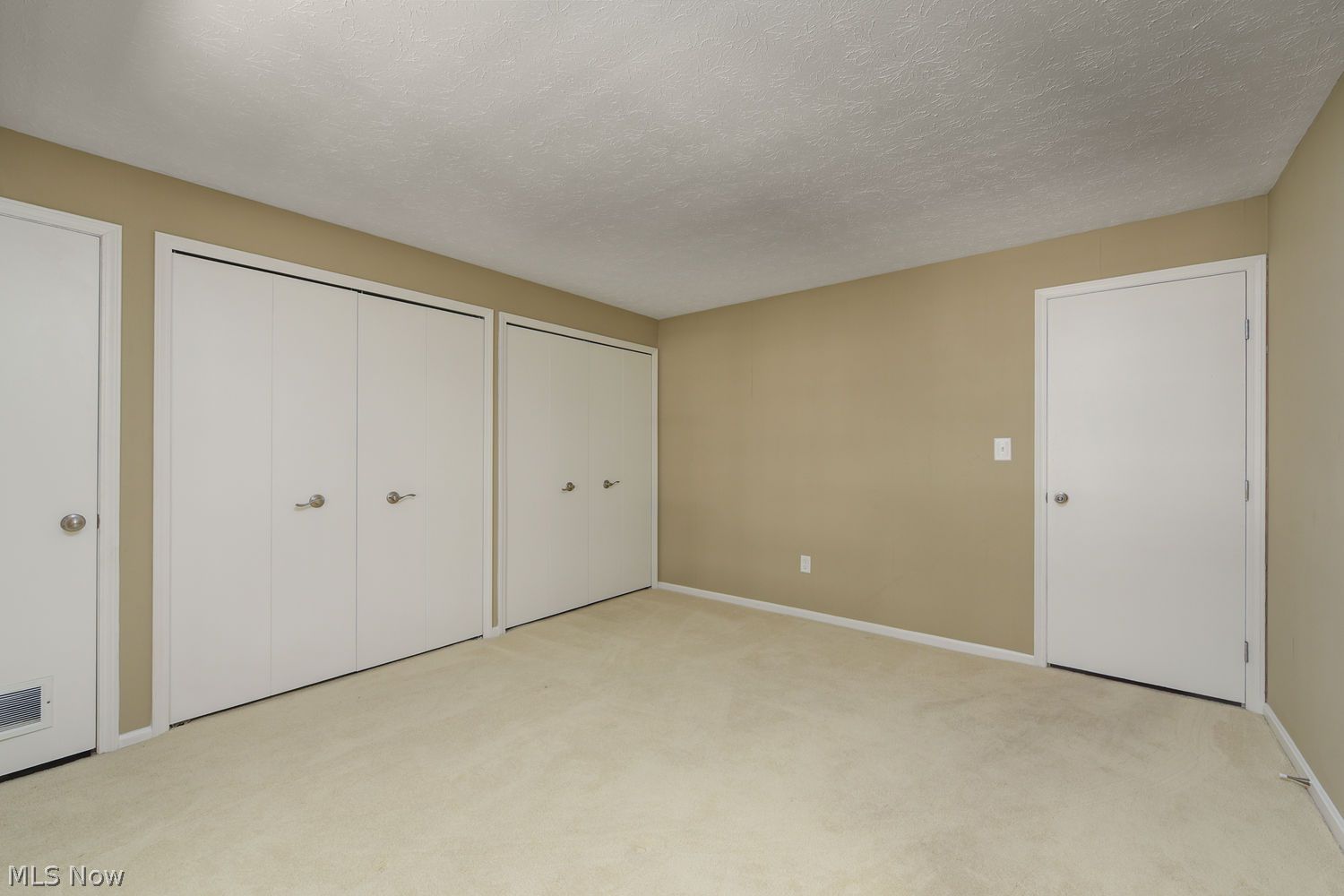 1931 King James Parkway Westlake OH 44145