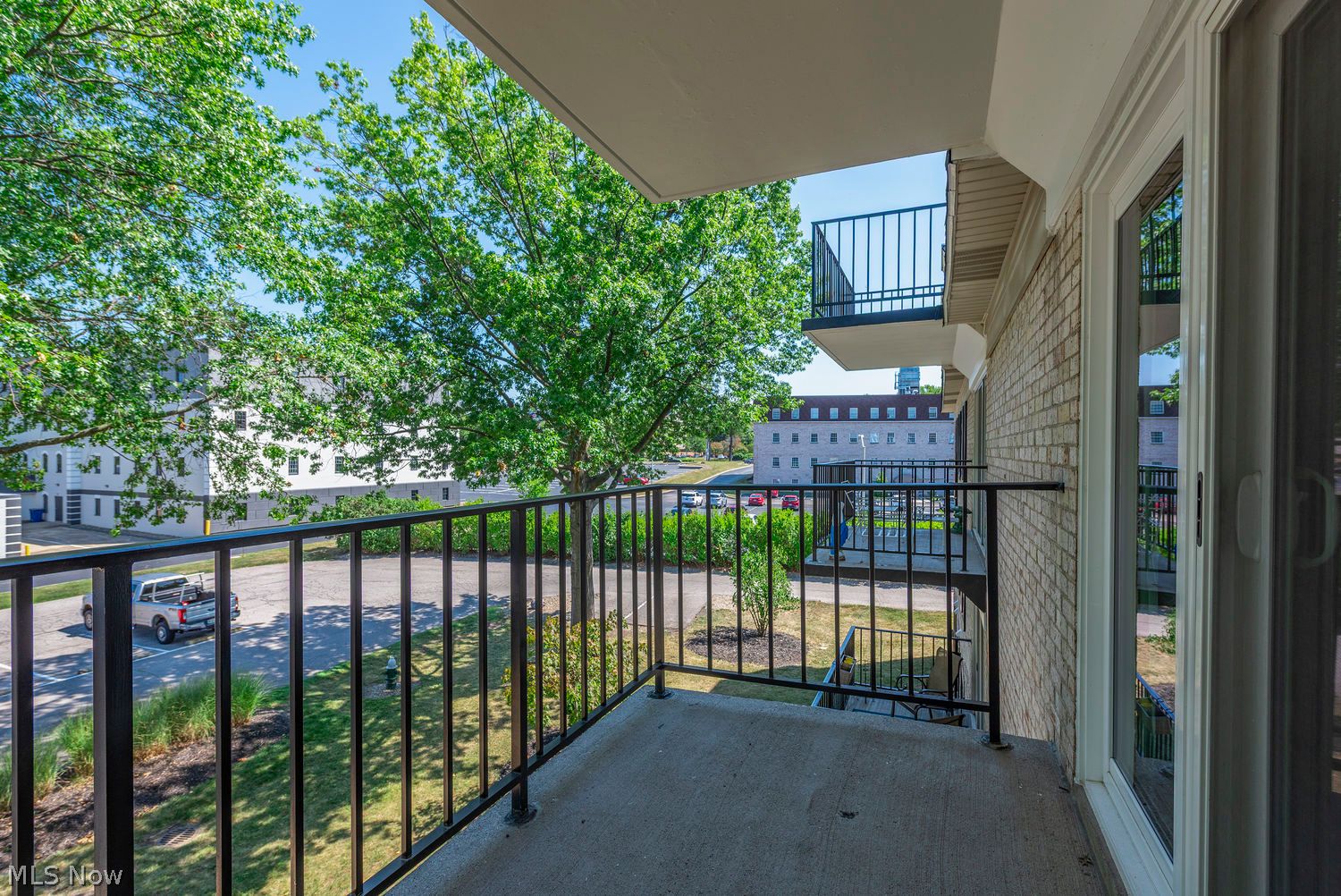 1931 King James Parkway Westlake OH 44145