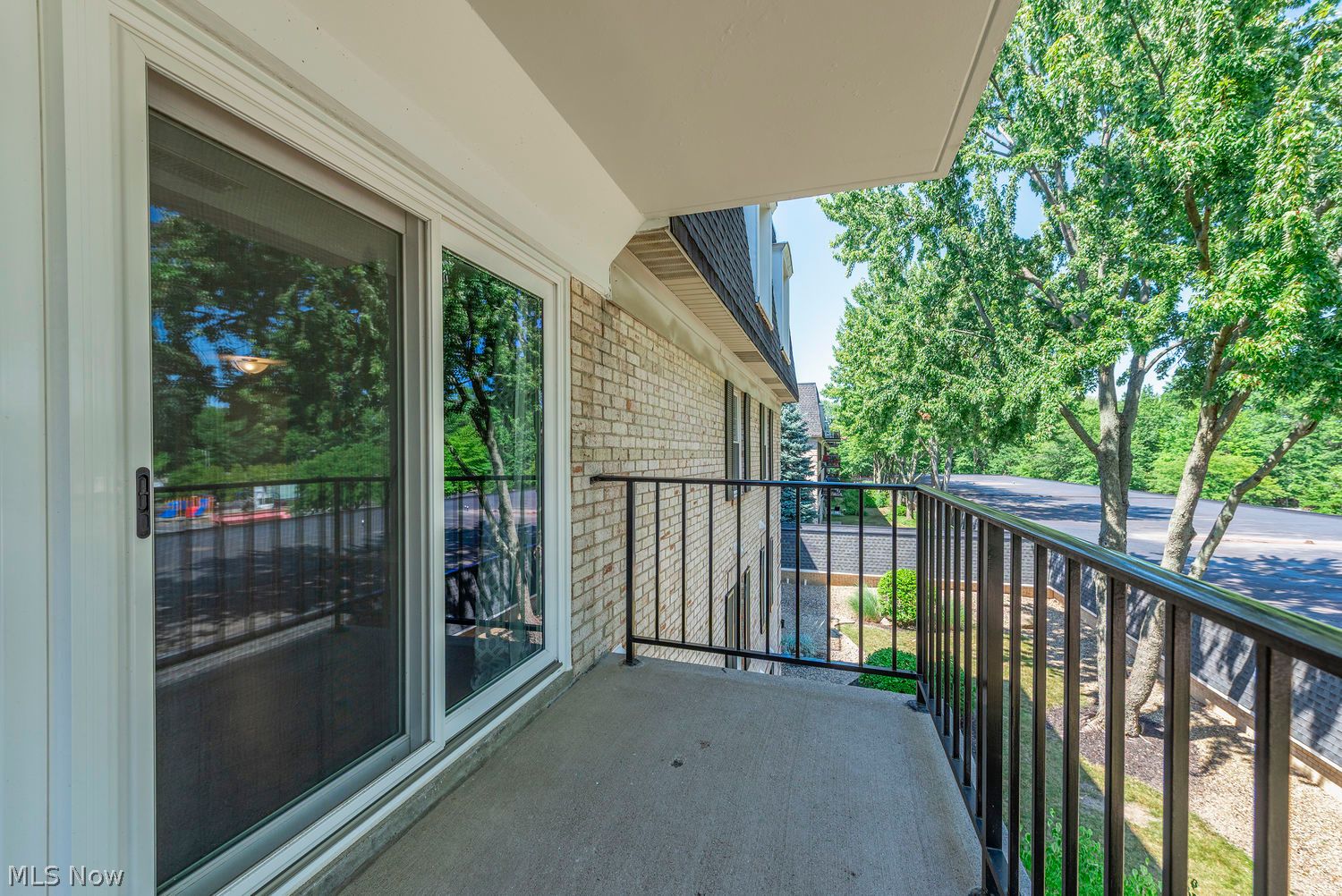 1931 King James Parkway Westlake OH 44145