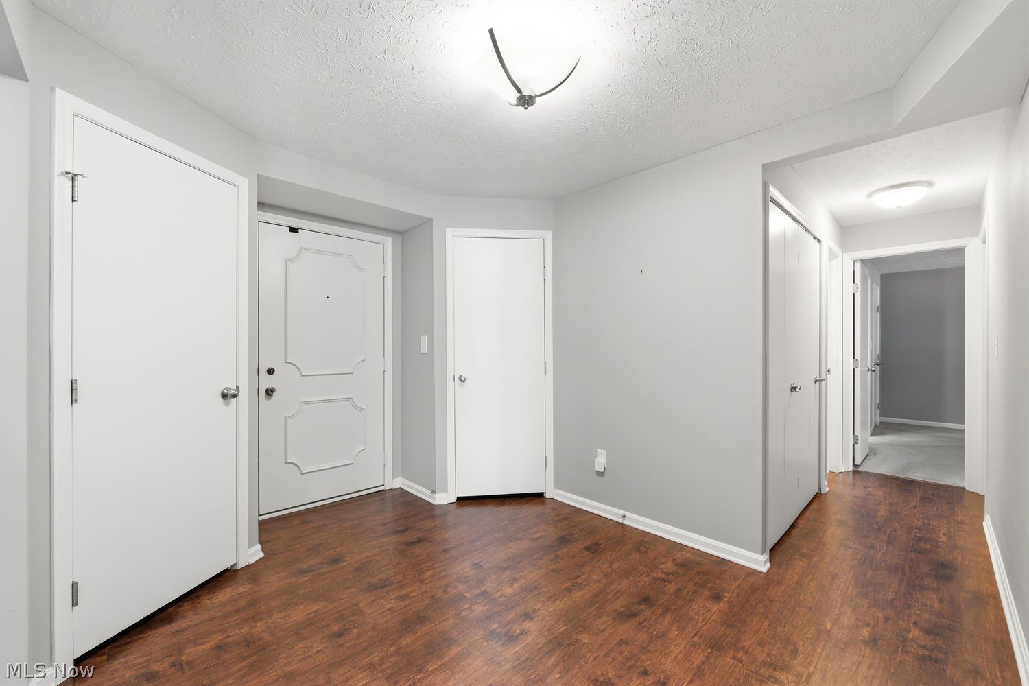 1931 King James Parkway Westlake OH 44145
