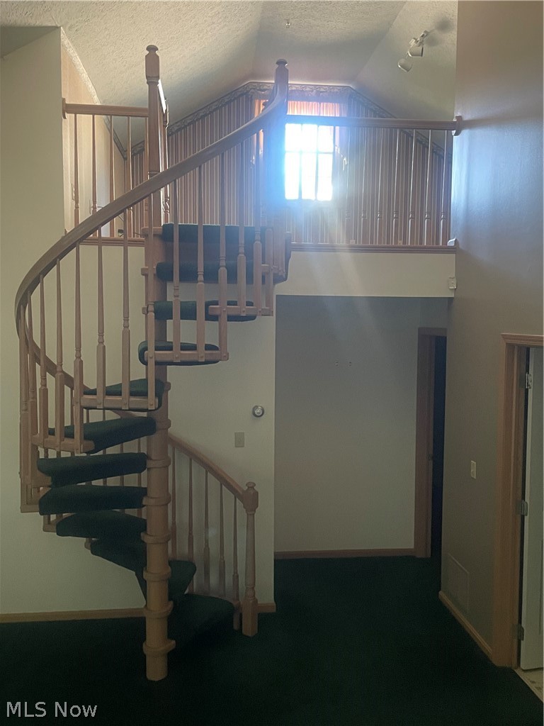 22275 Harvest Oval Strongsville OH 44149