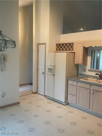 22275 Harvest Oval Strongsville OH 44149