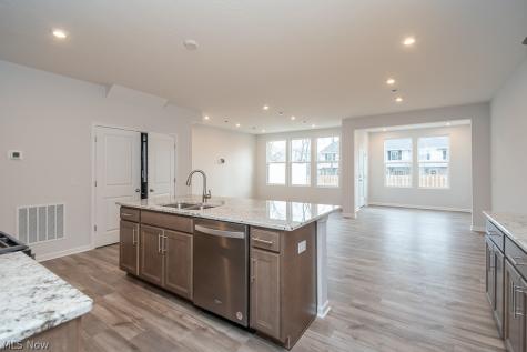 733 N Greenway Drive Westlake OH 44145
