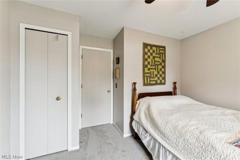 8615 Scenicview Drive Broadview Heights OH 44147