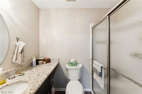 8615 Scenicview Drive Broadview Heights OH 44147